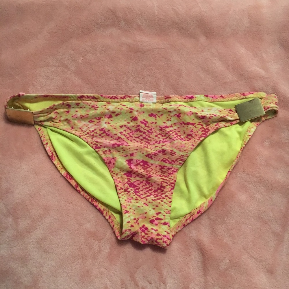 Xhilaration bikini bottoms.